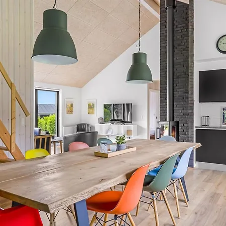 Anabel - 800m From The Sea By Interhome